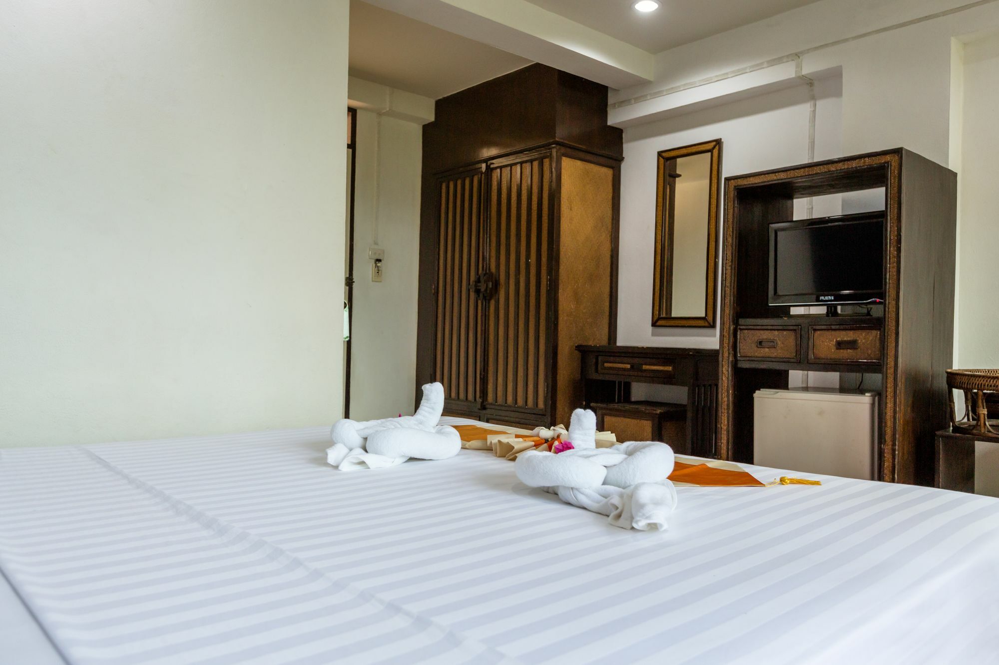 Porterhouse Beach Hotel Patong Εξωτερικό φωτογραφία